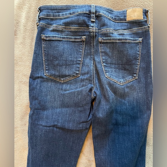 EUC American Eagle high rise skinny kick jeans size 6 Regular - Picture 5 of 6